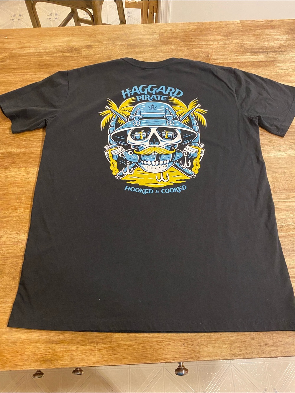 Haggard Pirate 100% cotton Men's Black Graphic T-Shirt - Hooked & Cooked size L